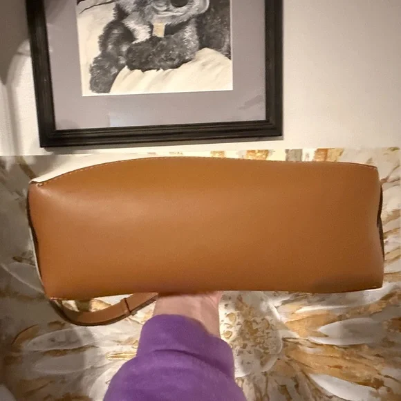 Tory Burch Rowan Cow - Picture 4 of 13